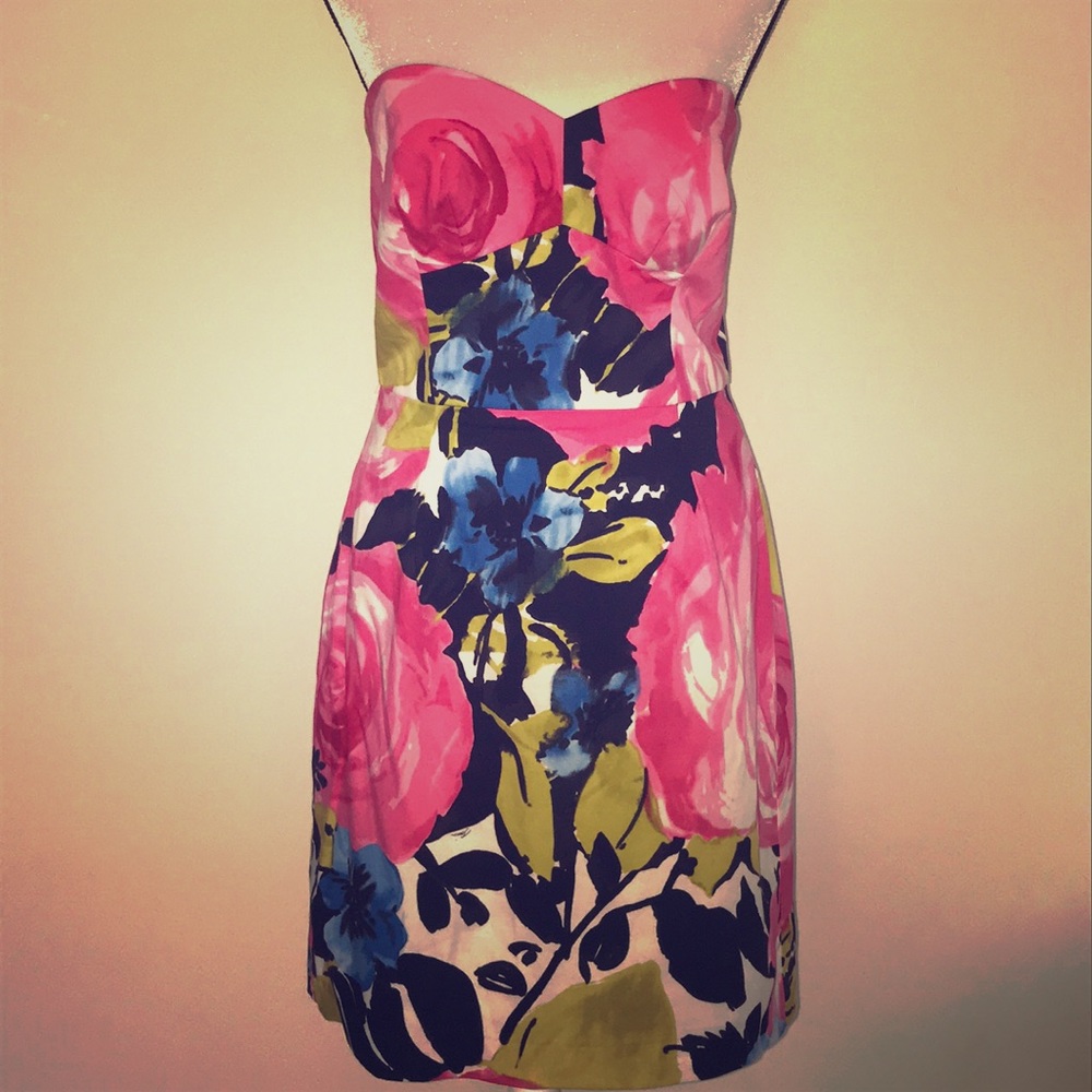 Trina Turk Dress sz 10 strapless vibrant floral